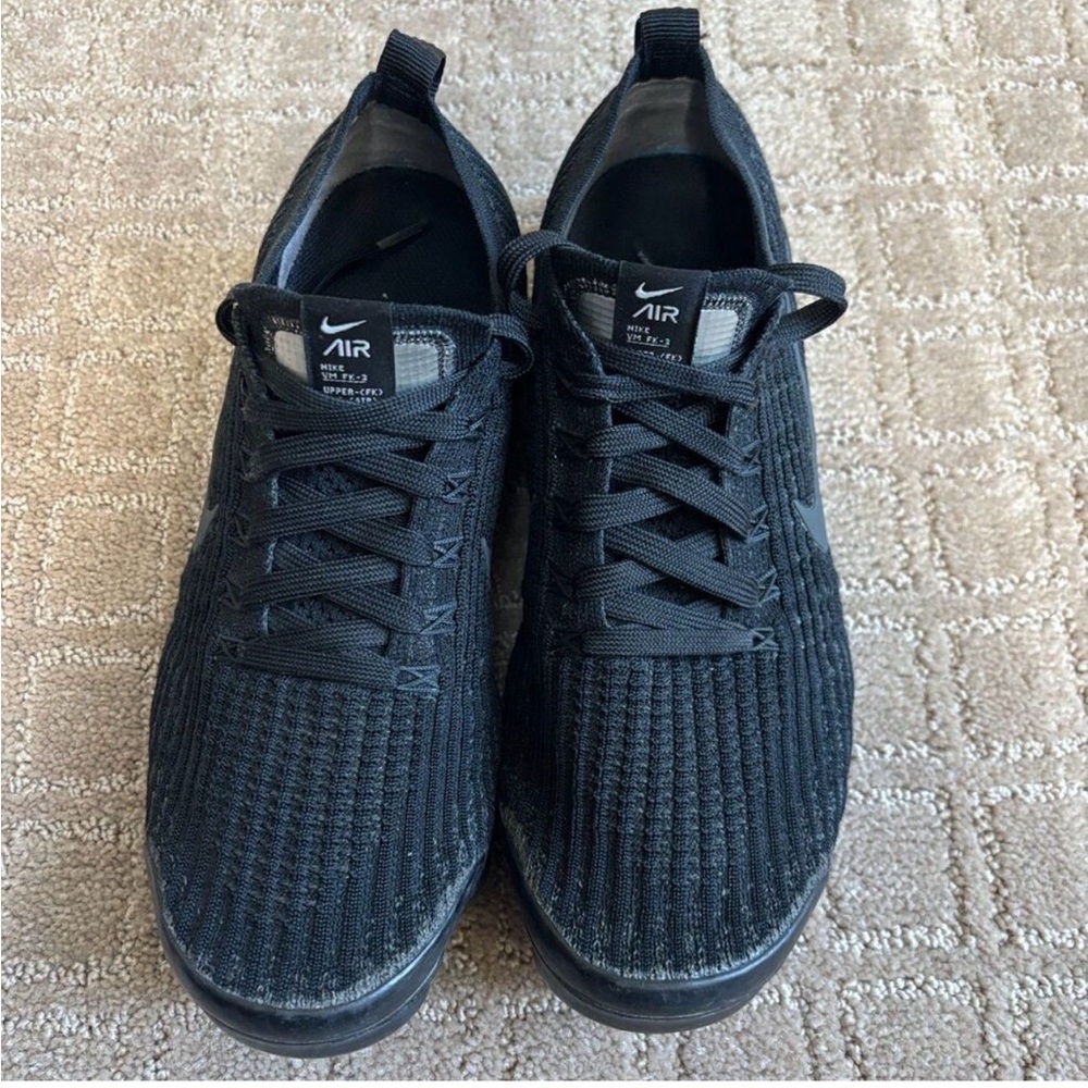 Women’s  Nike Flyknit Vapormax Sneakers